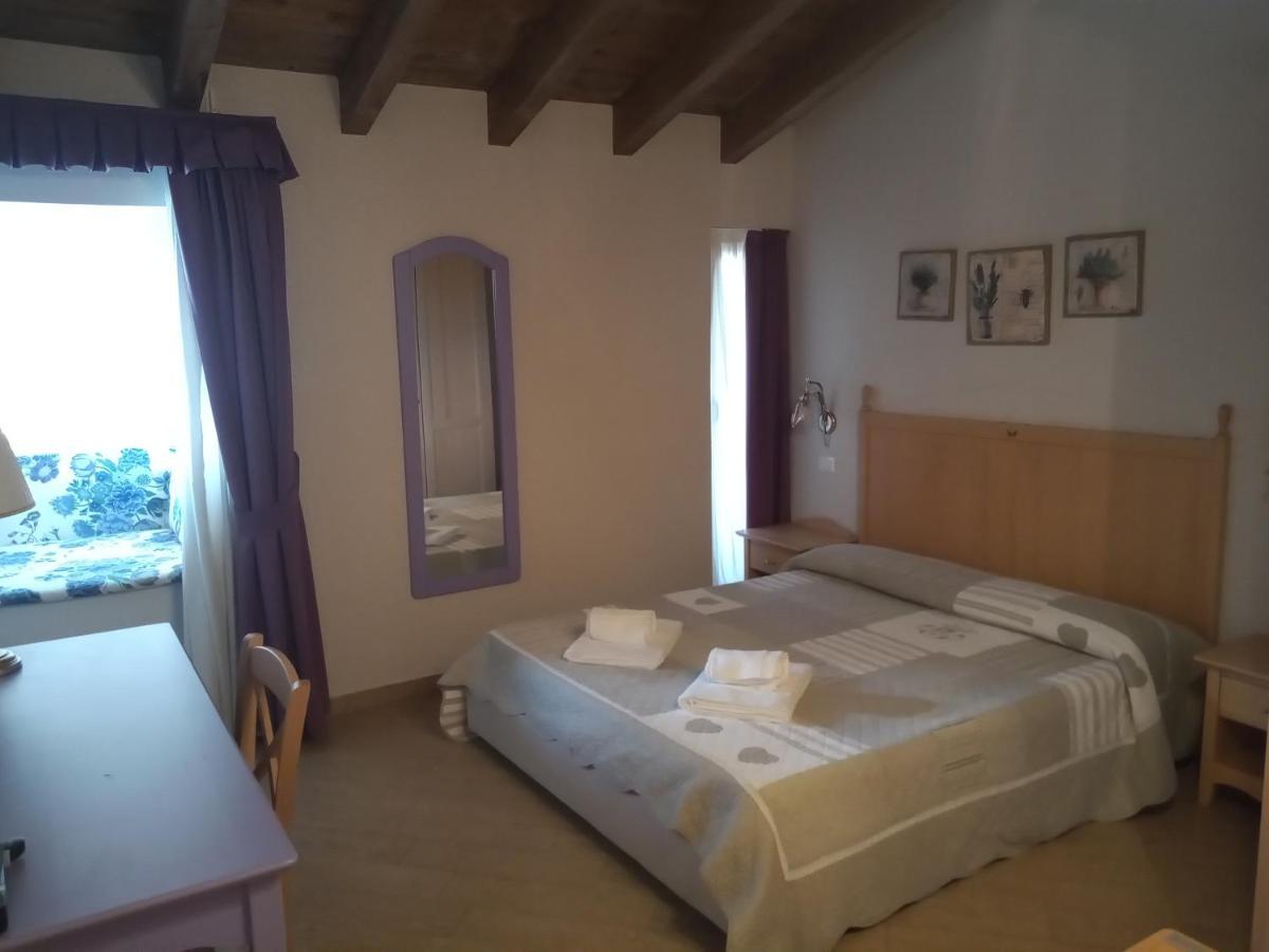 Rosa Dei Venti Hotel Provaglio d'Iseo Exterior photo